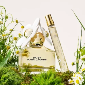 Daisy by Marc Jacobs Eau de Toilette – 3.4 FL OZ (100 mL)